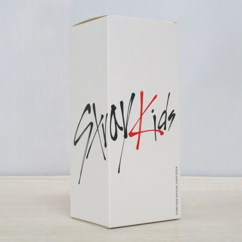 Stray Kids OFFICAL LIGHT STICK  を奈良県奈良市のお客様よりお譲りいただきました！