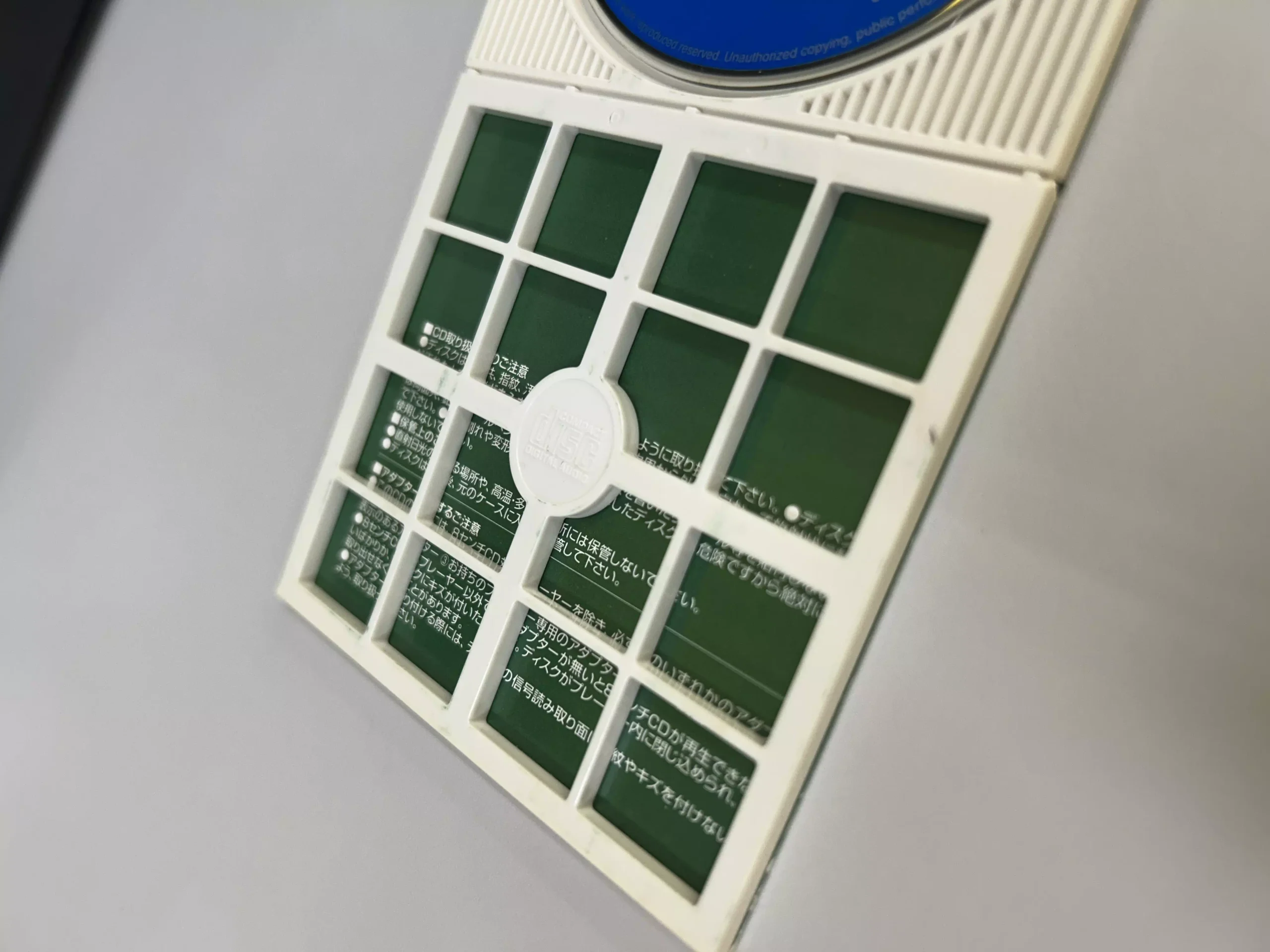 8cmCD 短冊ケース 折れた
