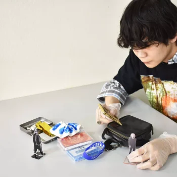 アーティストグッズ専門の買取スタッフが在籍

