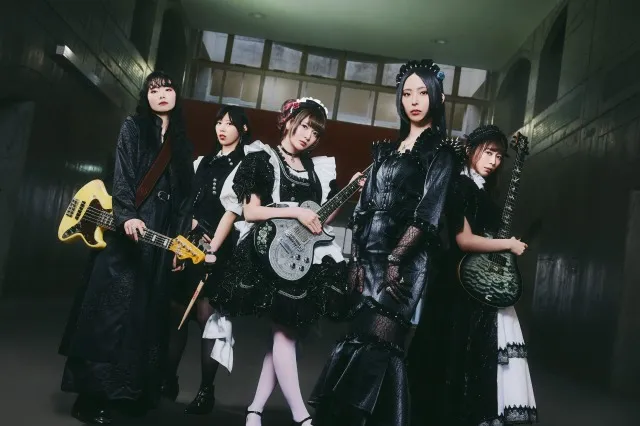 BAND-MAID01