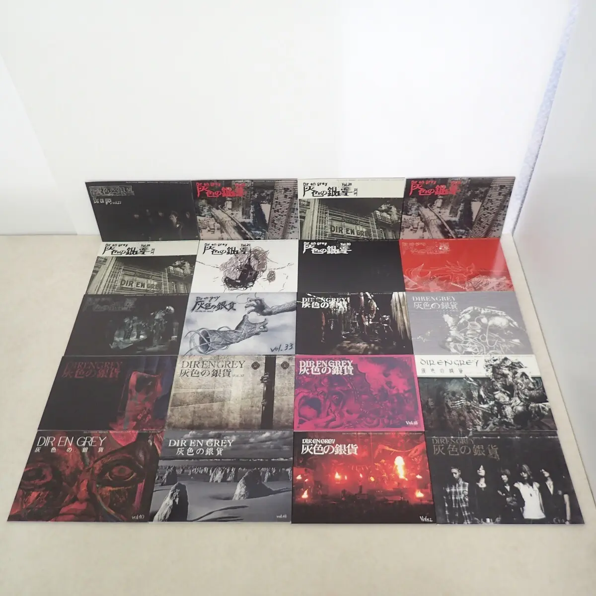 Dir en Gray 会報誌 灰色の銀貨 Vol.27～Vol.43