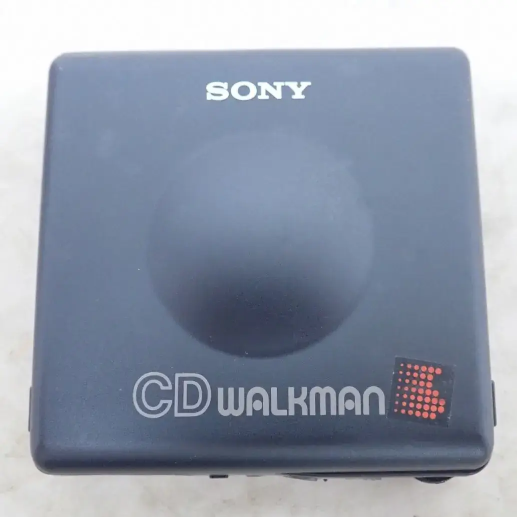 CDウォークマン D-82
