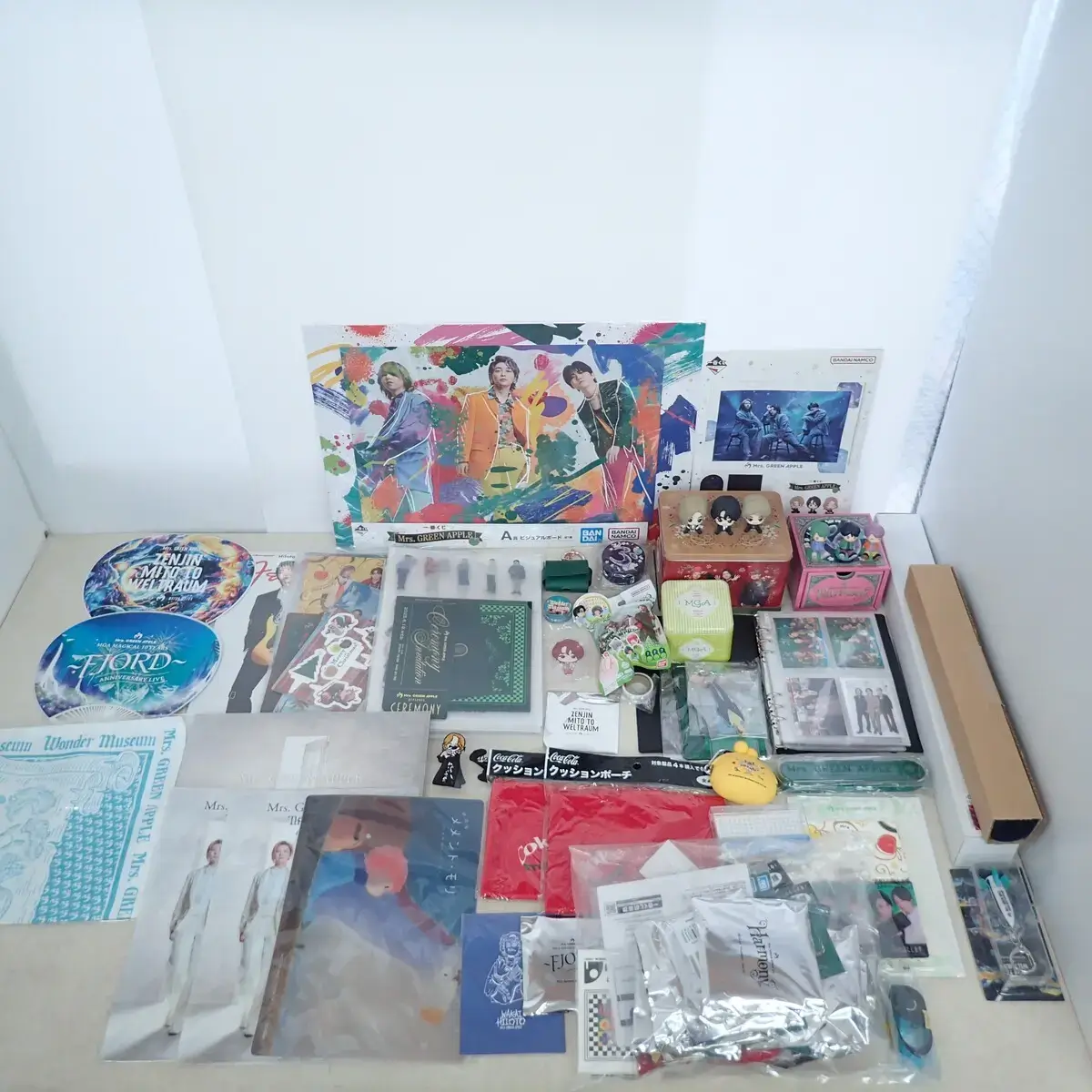 ミセスグリーンアップル グッズ大量