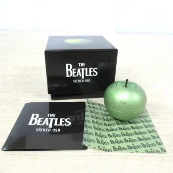 ザ・ビートルズ USB BOX the beatles 完全限定生産 TOZU-50001 FLACフォーマット MP3フォーマット USBメモリ 13作品+α