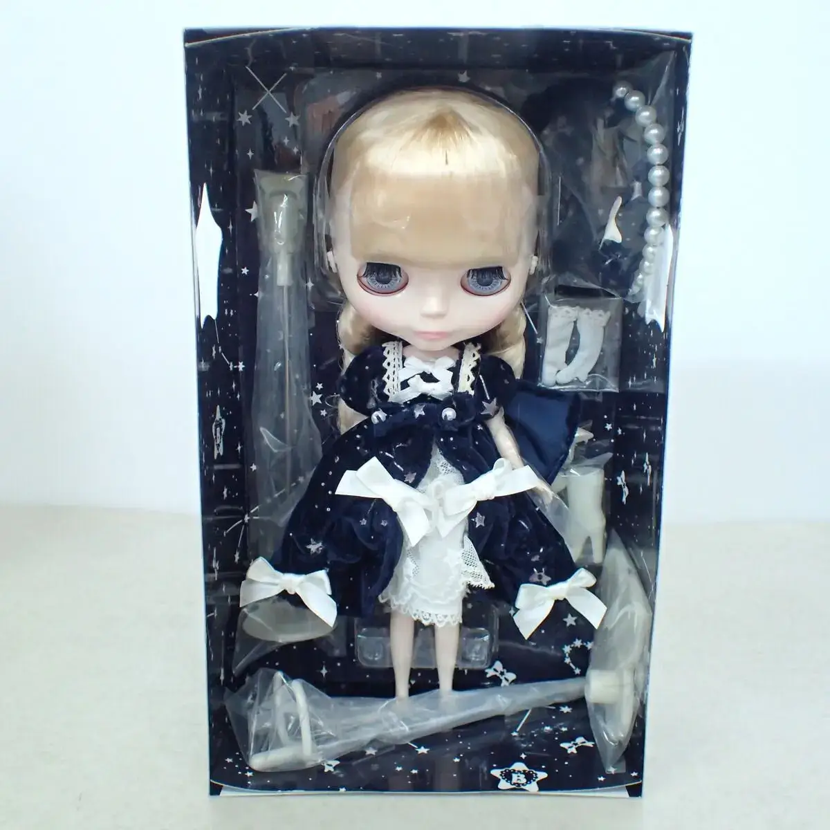 ネオブライス×BABY, THE STARS SHINE BRIGHTコラボ限定ドール「ホシノナミダヒメ」