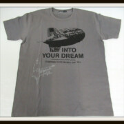 直筆サイン入り Tシャツ