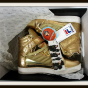 BIGBANG★FILA REX LIMITED スニーカー ゴールドレア度★★★★★★☆☆☆☆ BIGBANG★FILA REX LIMITED スニーカー ゴールド